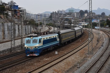 497130