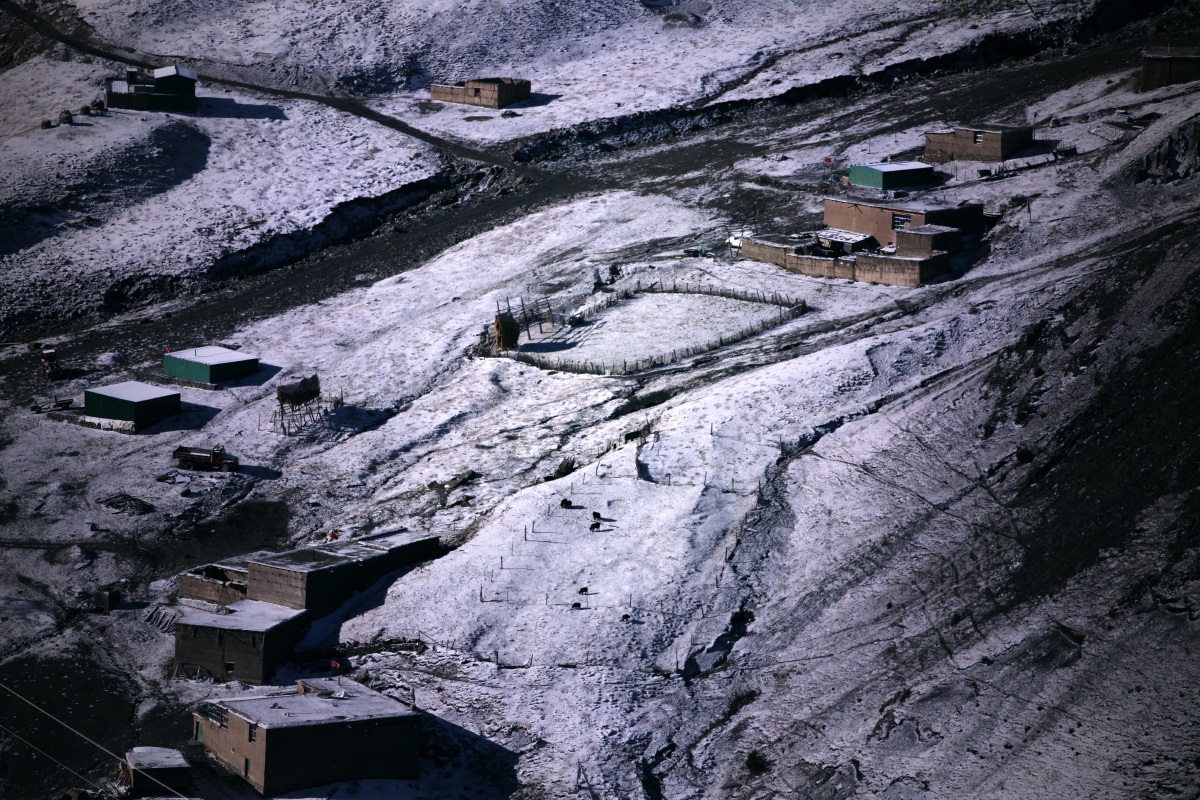 萨普神山雪域往事