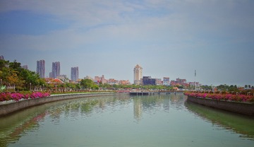 484480