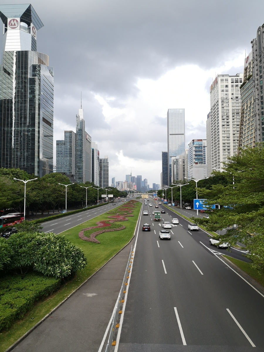 手机摄影:深南大道