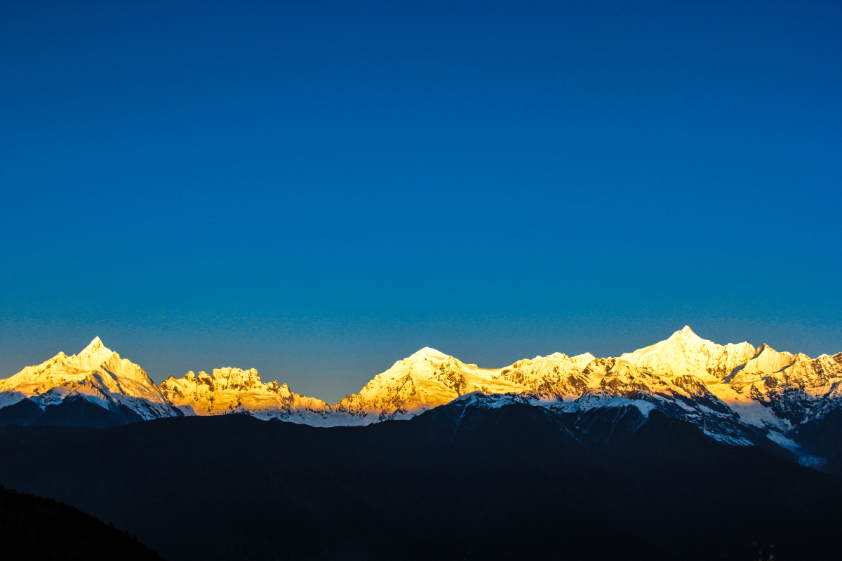 梅里雪山·日照金顶