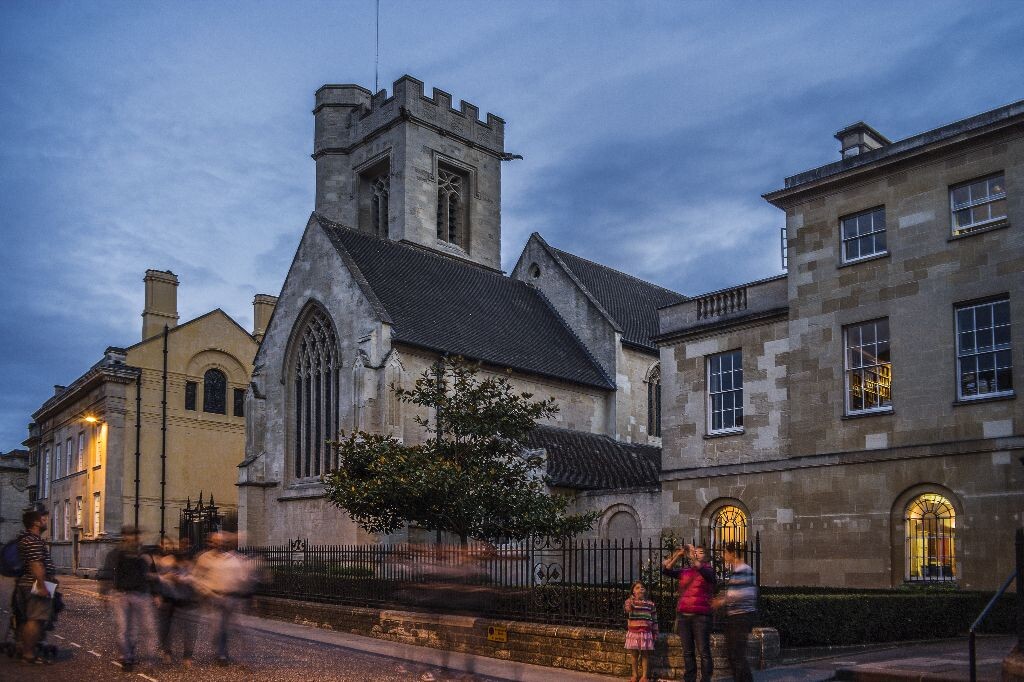 St Peter's College<br />
