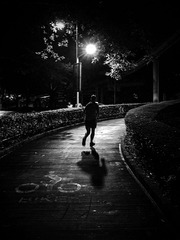 R0010764黑白.jpg