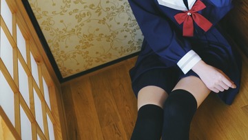 001