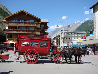 https://cdn6-banquan.ituchong.com/weili/l/200836381681123339.jpg