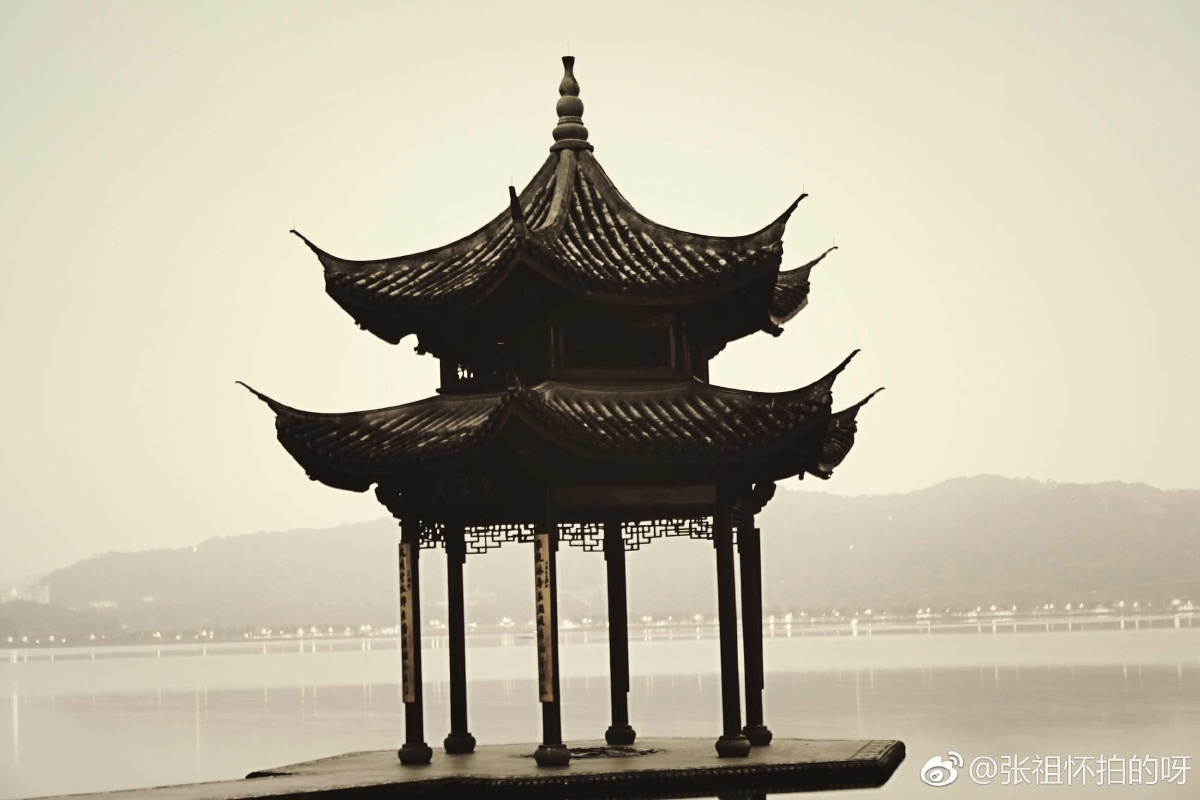 杭州西湖网红亭…
