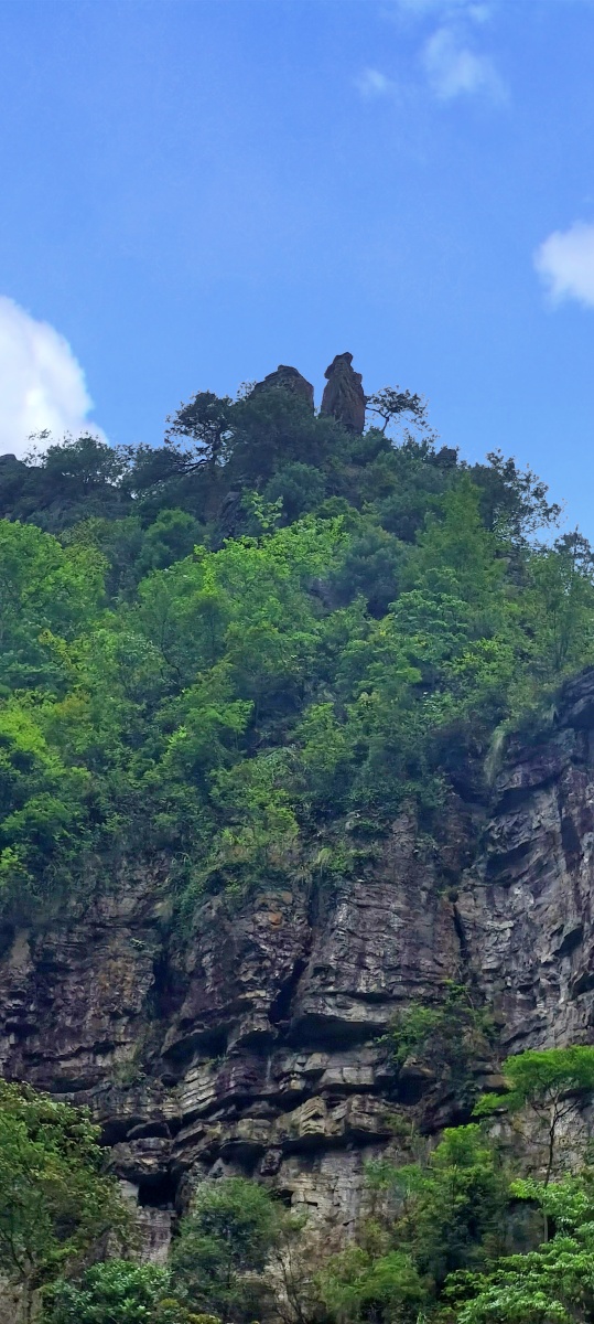 贵州61独山61夹缝岩