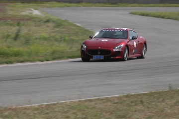 20130519-BJ-MASERATI-LDW0157.JPG