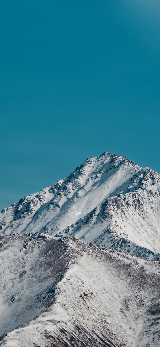 4k雪山壁纸两种调色亮调和暗调大家喜欢哪种色调12电脑34手机