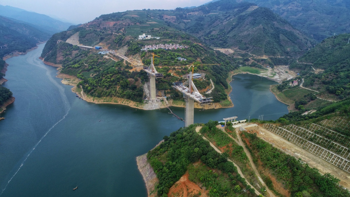 云南省红河州元江至蔓耗高速公路,共同见证12.30建成通车!