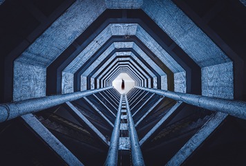001