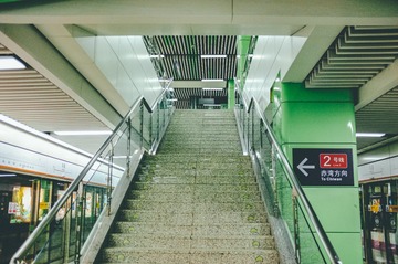 408FEFC6-1763-4207-8A6D-4A36A4813B8A/L0/001
