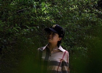 001