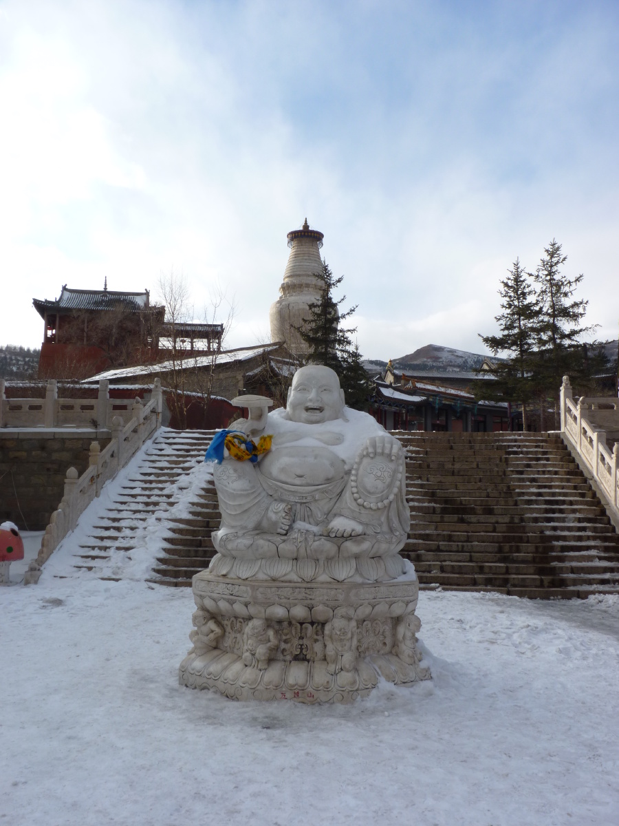 p1110348 br /> 五台山之佛与舍利