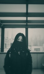 001