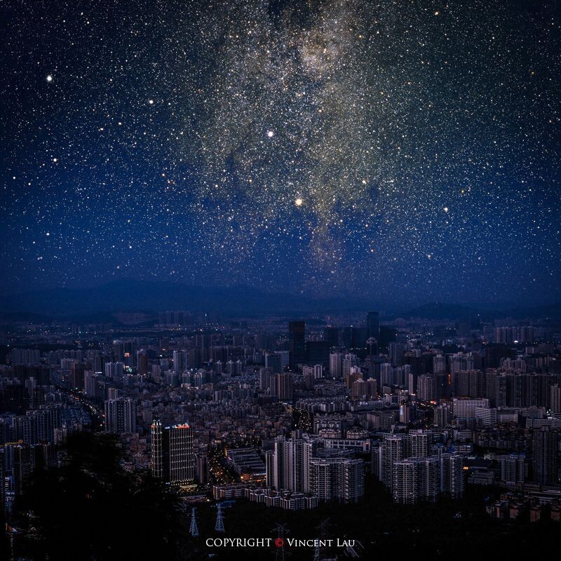 照片于2011年12月10日夜，深圳南山。
