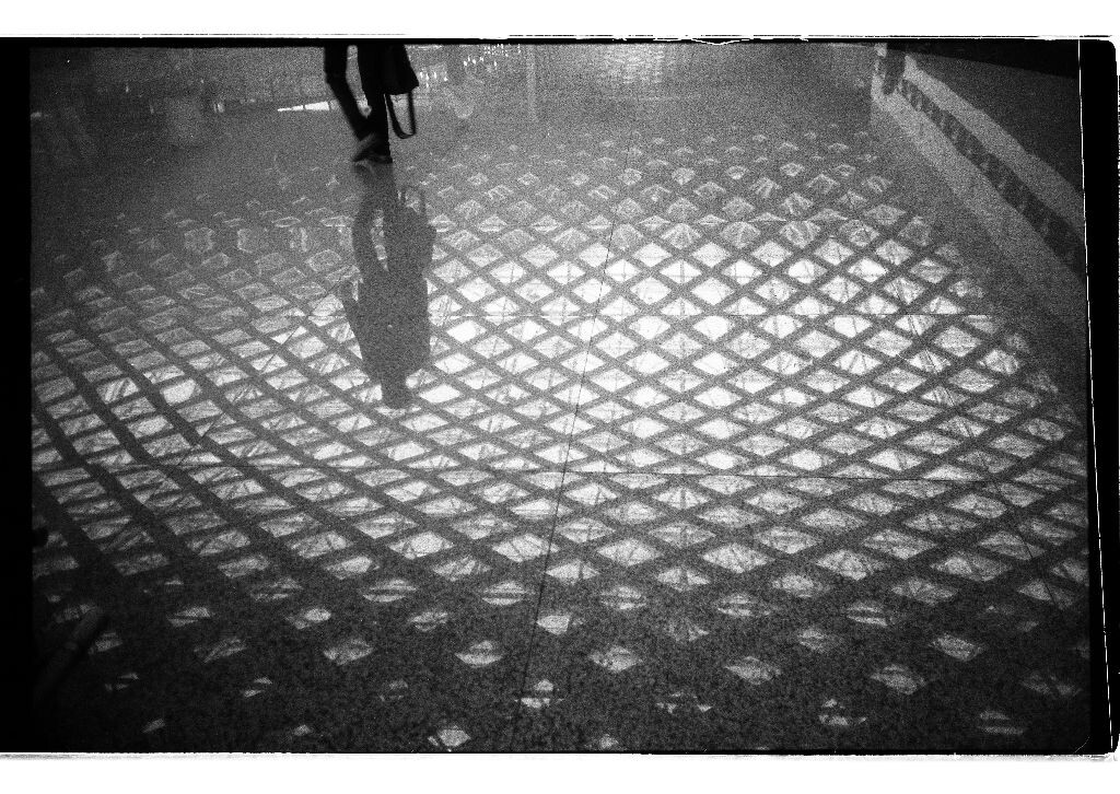 B&amp;W152<br />
