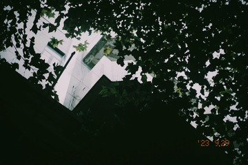 5967BAFC-E594-4415-A79D-578A590D7C0B/L0/001