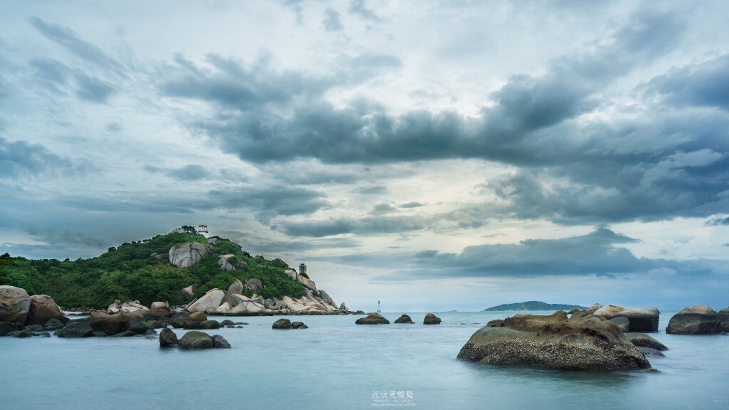 这次旅行主要是记录领导的，加上天气不好，所以没怎么拍风景，半幅微单套头单张RAW出片
