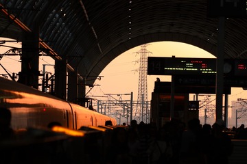 1852267