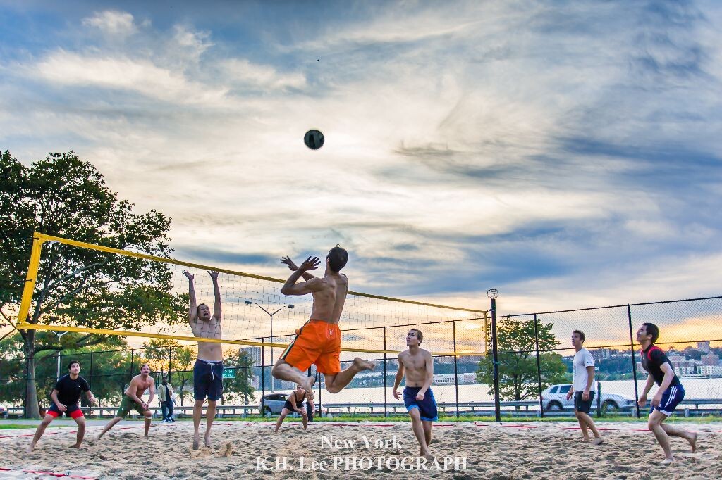 Riverside Park 球场