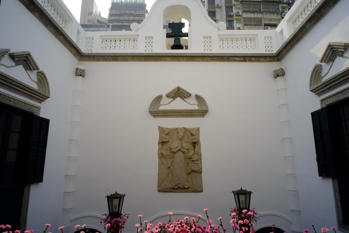 20130117-黄春华摄澳门联合国文化遗产历史建筑-民政总署大楼_DSF9330<br />
