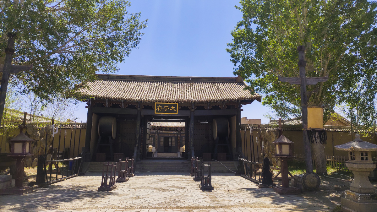 敦煌古城龙门客栈