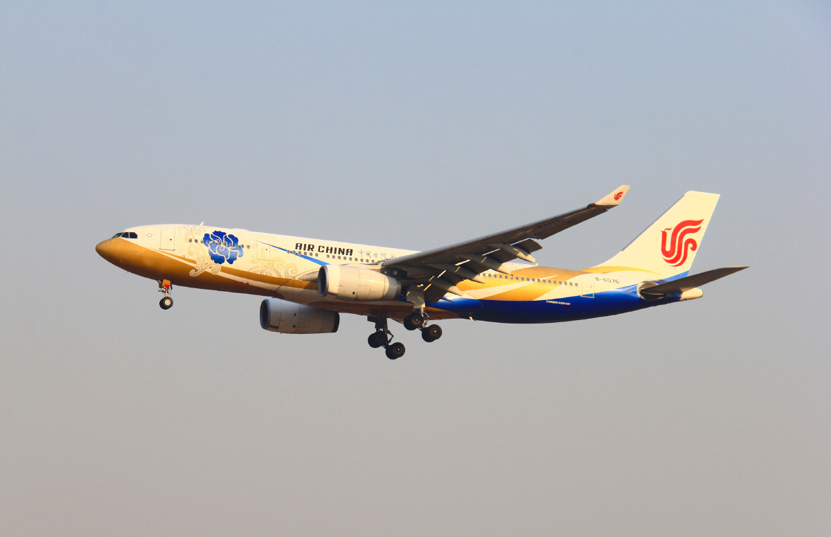 国航彩绘机/a330-200