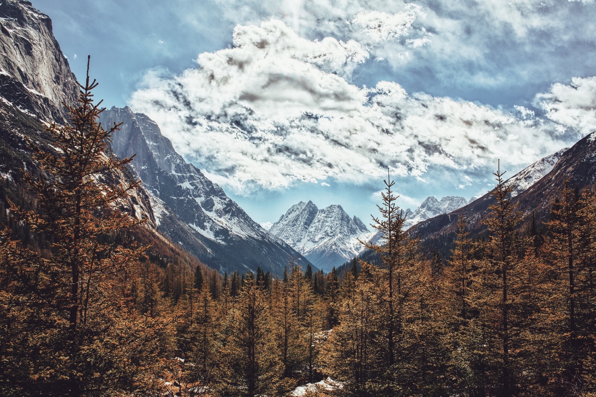 四姑娘山猎人峰