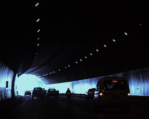 穿梭