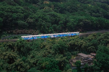 394403