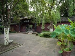 B0004381