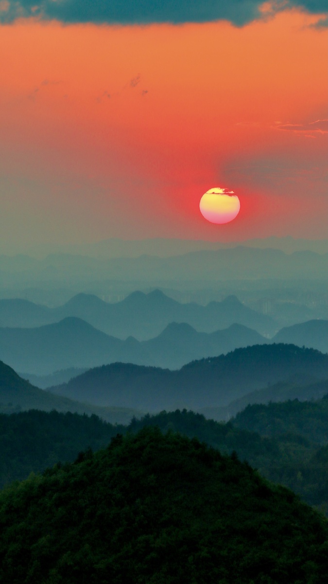 苍山如海残阳如血