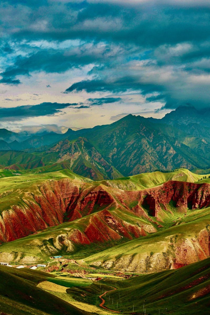 祁连山丹霞地貌青海祁连