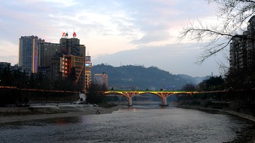 467864