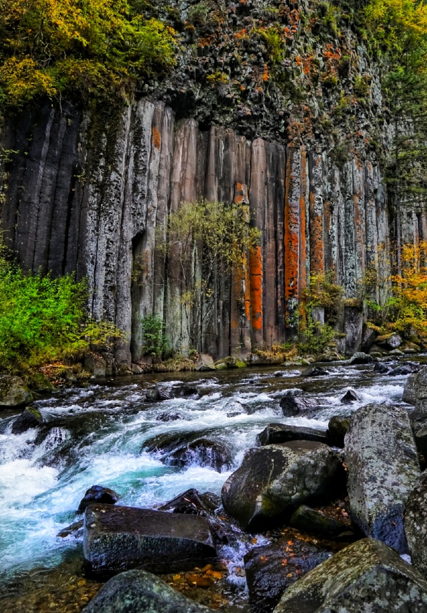 望天鹅风景区之天书展册
