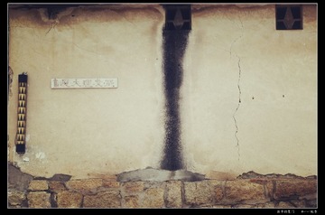 斑驳的墙壁.jpg
