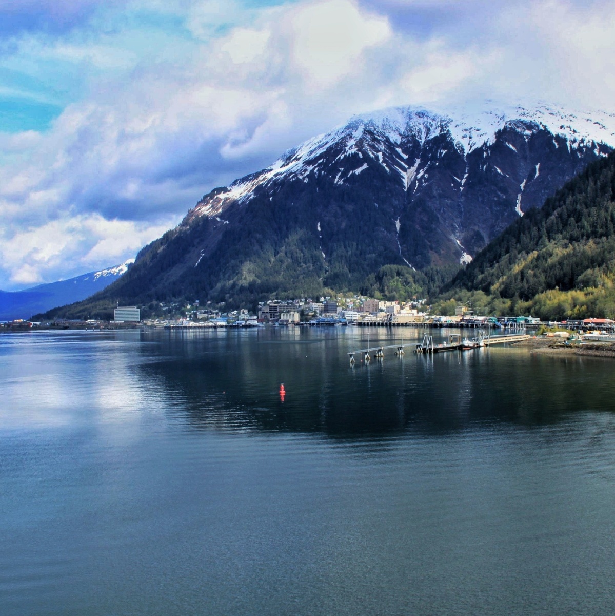 宁静的阿拉斯加首府朱诺