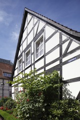 L1002286