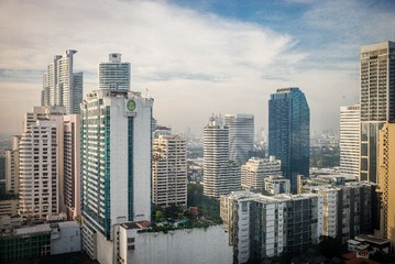 L1003469