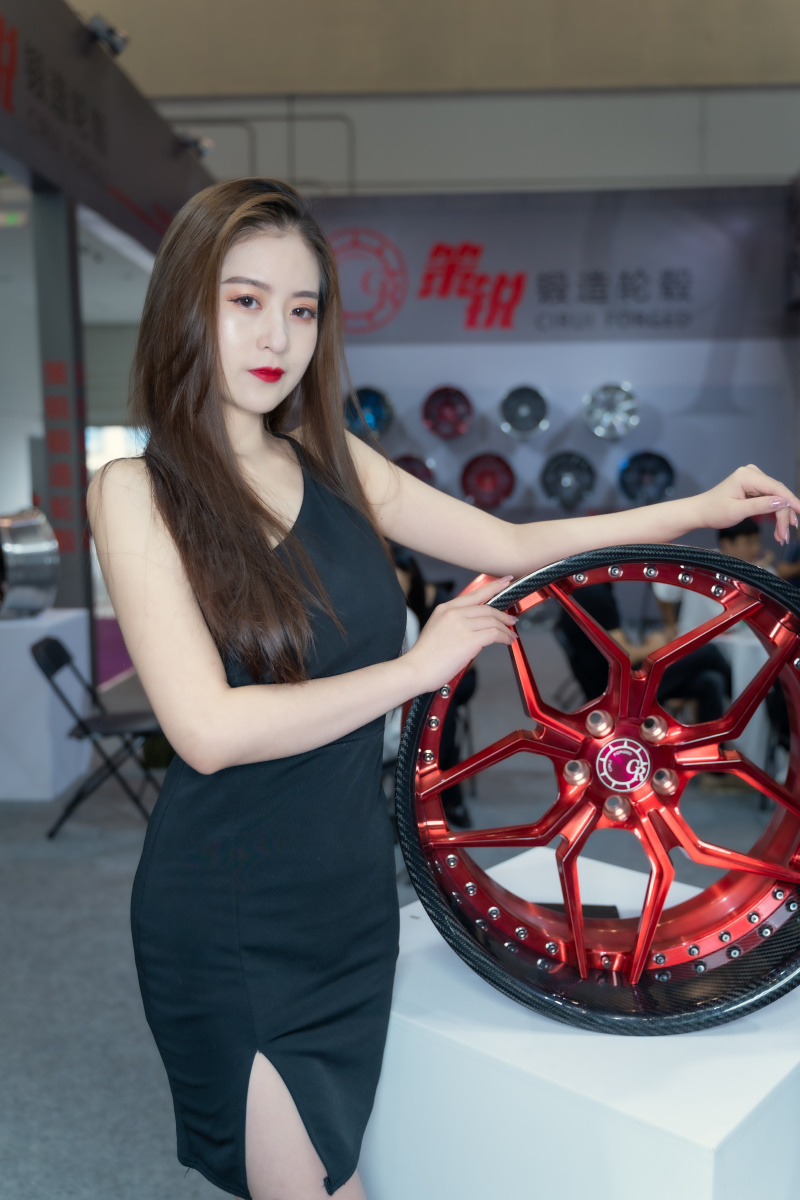 苏州改装车展模特秀第二弹