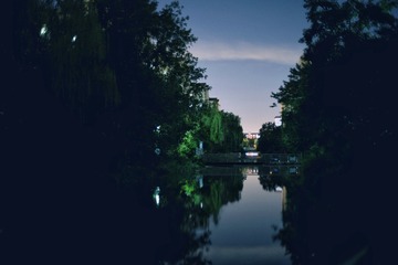 86843594-2C3C-493B-8F3C-7F07EA573532/L0/001