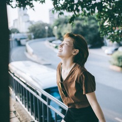 如果满分100分的话，我给微笑90分 ，还有10分等你睁眼来看我。