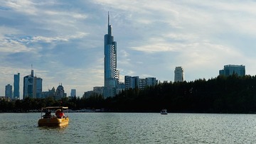 26F8212A-8999-4447-A3B9-F91232D8C8A6/L0/001