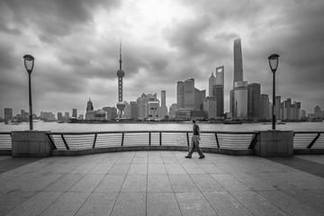 走过外滩