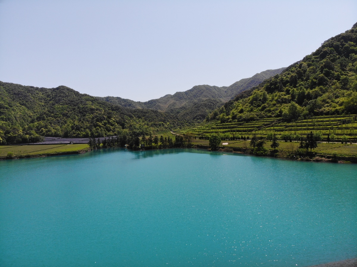 富盛青龙山水库 - mingsone - 图虫
