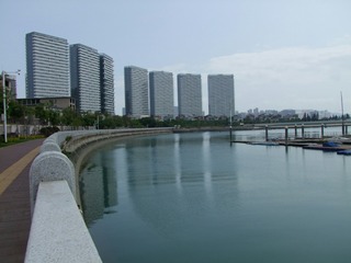 1675648