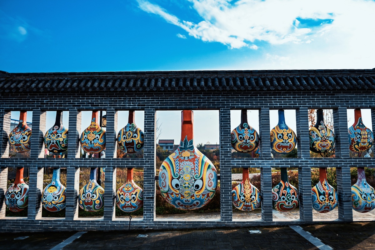 凤翔六营泥塑村