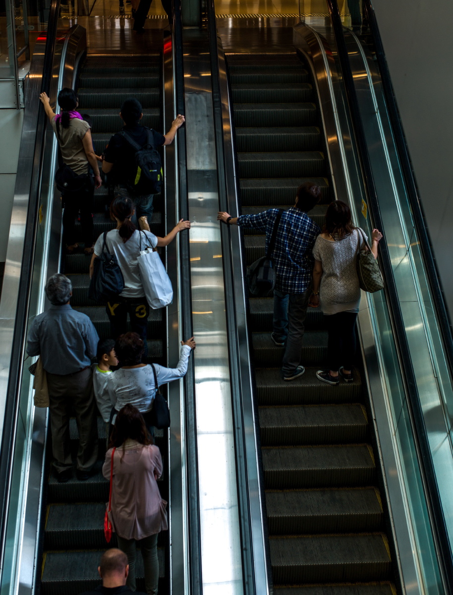 扶梯向上.香港