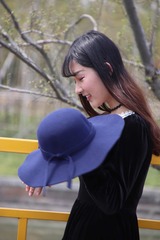 001